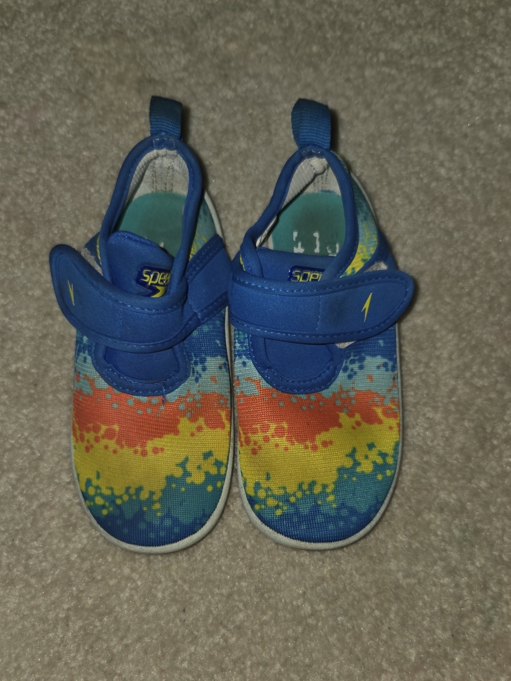 Speedo Size Medium Kids Blue Water Shoes with Yellow & Orange Accents